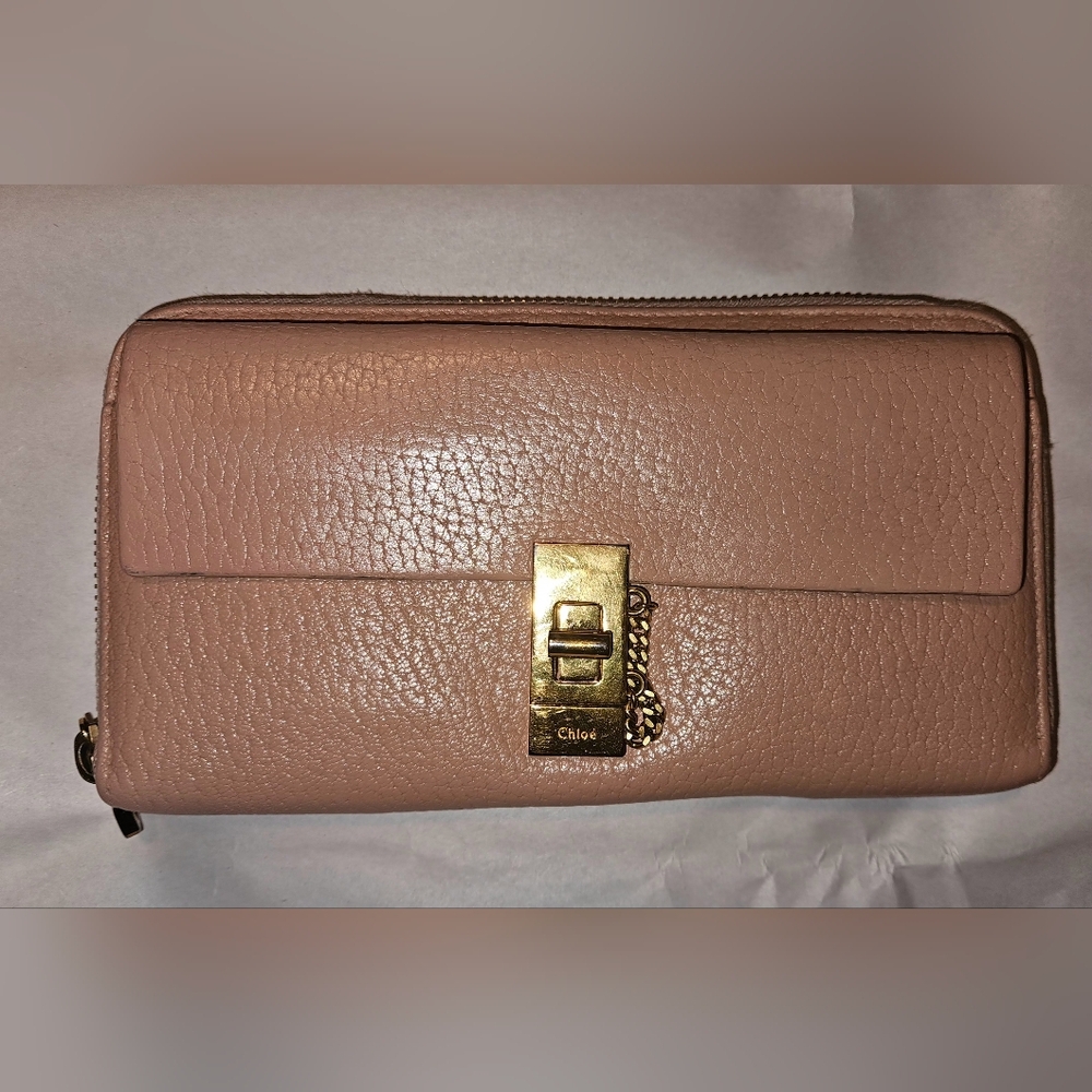 Chloé Long Pebbled Leather Wallet